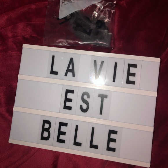 Cute sign for room - Picture 2 of 2